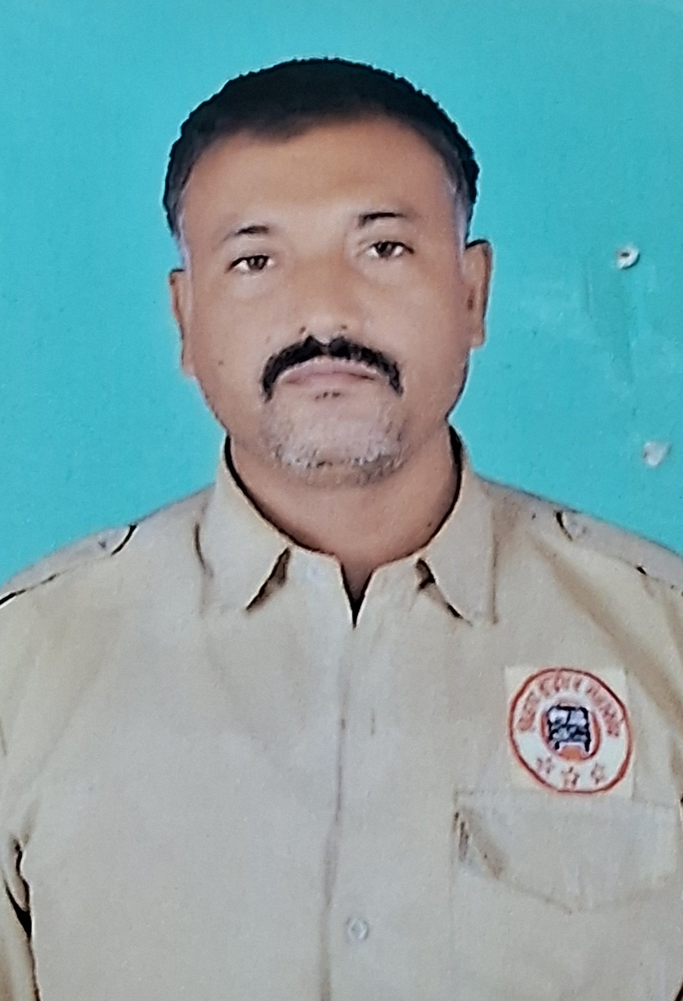 धर्मवीर महतो