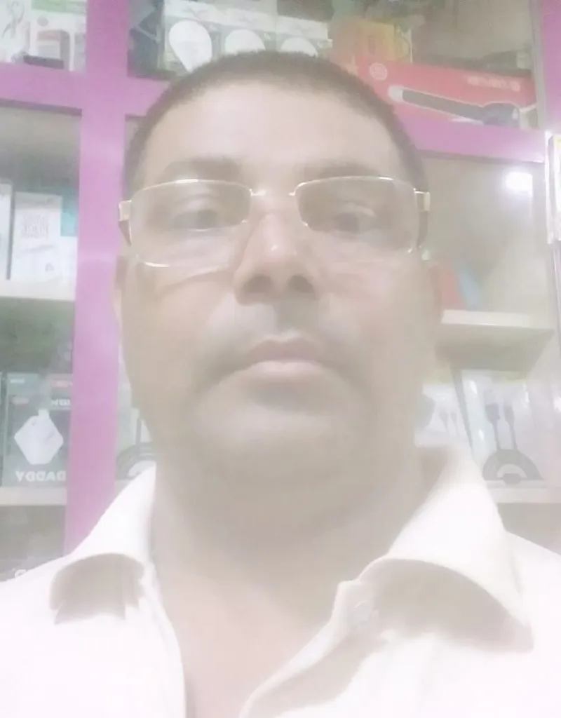 मुकेश ठाकुर