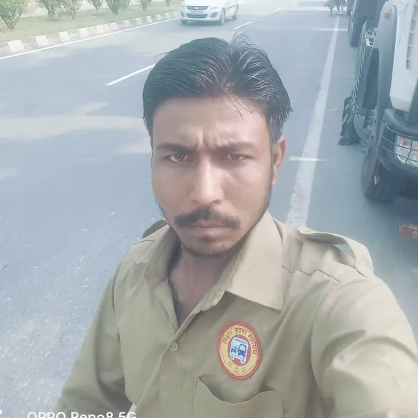RAVINDAR PANDIT