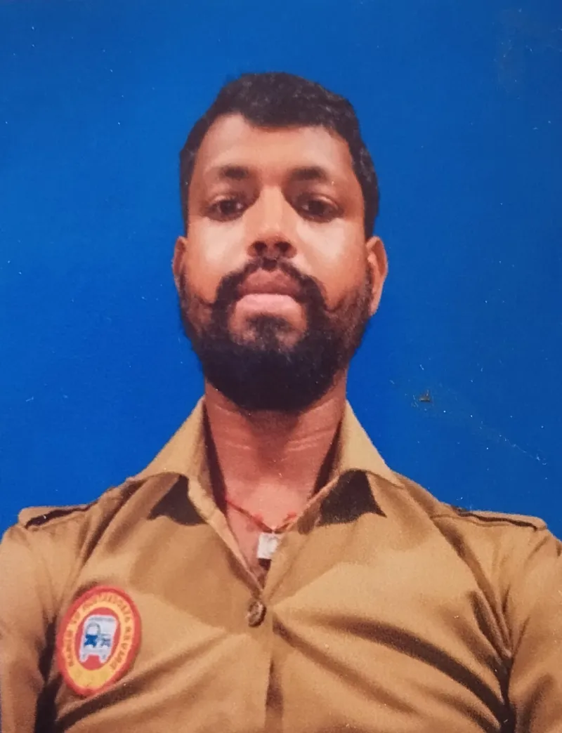 योगेन्द्र यादव