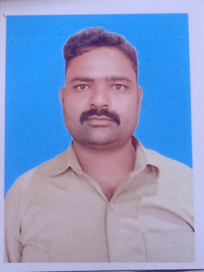 अखिलेश यादव